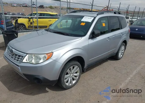 2012 Subaru Forester 2.5X Premium из США, поврежденный, VIN JF2SHBCC9CH410709